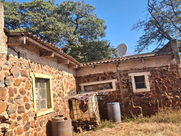 Glenforest 41 hectares with Deeds 