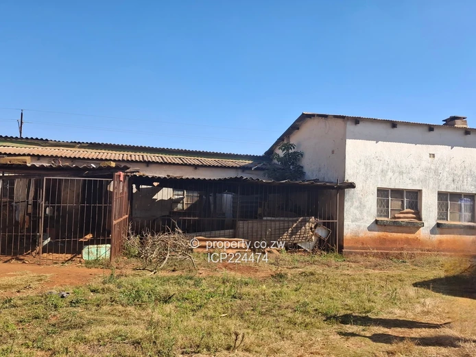 Glenforest 41 hectares with Deeds 